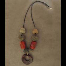 Collier en perles Tumaco et nacre rouge